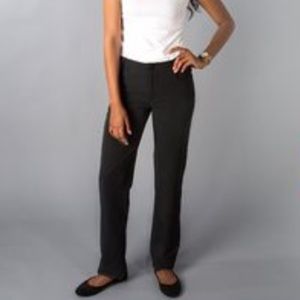 Betabrand Travel Cargo Pants Black New with tag Sz 10P